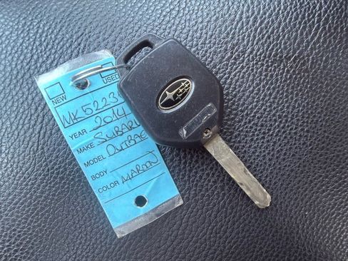 Used 2014 Subaru Outback 2.5i Limited AWD/4WD image 23