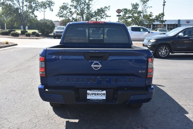 Used 2022 Nissan Frontier SV RWD image 6