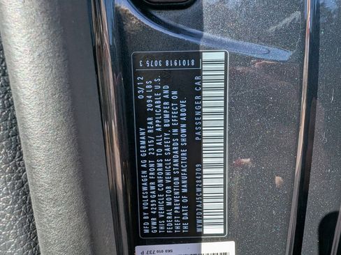 Used 2012 Volkswagen Golf 2-Door image 24