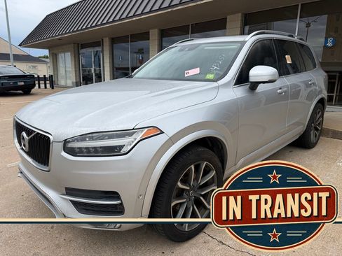 Used 2018 Volvo XC90 T5 Momentum w/ Convenience Package AWD/4WD image 1