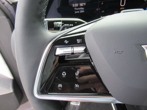Certified 2024 Cadillac Lyriq Luxury RWD image 25