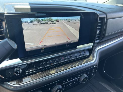Certified 2025 Chevrolet Silverado 1500 LT RWD image 29