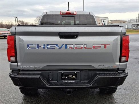 Certified 2024 Chevrolet Colorado ZR2 w/ Safety Package image 8