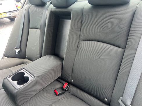 Used 2017 Honda Accord LX image 33