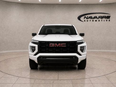 Used 2024 GMC Canyon Elevation w/ Elevation Premium Package RWD image 3