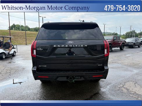 Used 2025 Ford Expedition Max Active AWD/4WD image 7