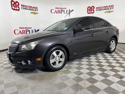 Used 2014 Chevrolet Cruze LT w/ RS Package image 3