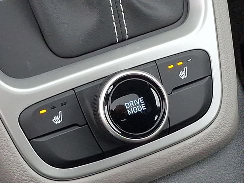 New 2026 Hyundai Venue SEL image 17