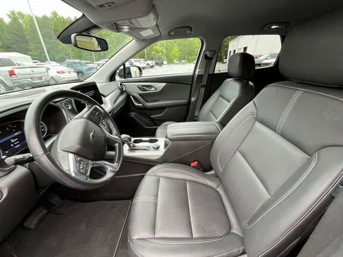 Used 2024 Chevrolet Blazer LT image 13