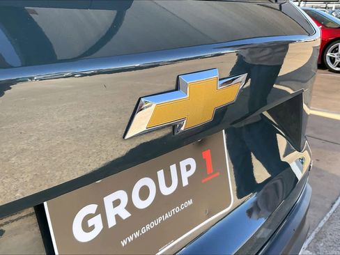 Certified 2025 Chevrolet Trax LT image 29