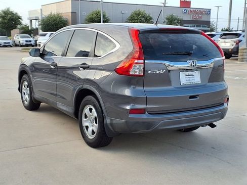 Used 2016 Honda CR-V LX image 2