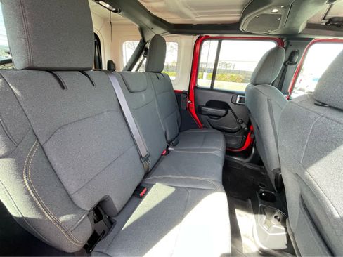 Used 2024 Jeep Wrangler Unlimited Sport AWD/4WD image 23