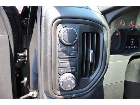 New 2025 Chevrolet Silverado 1500 Custom image 11