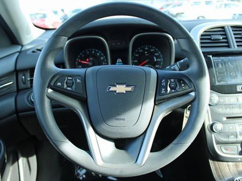 Used 2015 Chevrolet Malibu LT w/ Power Convenience Package image 22