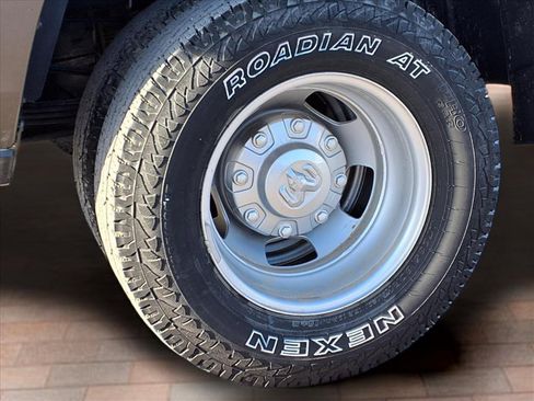 Used 2024 RAM 3500 Tradesman image 30