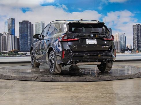 Certified 2024 BMW X1 M35i w/ Premium Package image 9