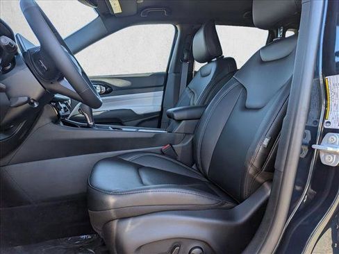 New 2026 Jeep Compass Limited image 4