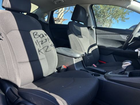 Used 2021 Kia Forte LXS image 13