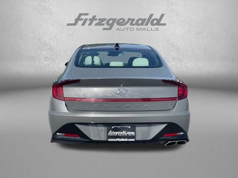 Used 2022 Hyundai Sonata SEL FWD image 9