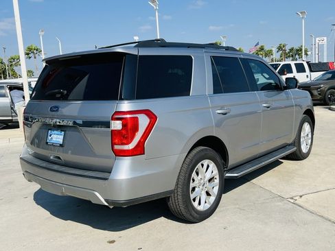 Used 2021 Ford Expedition XLT image 6