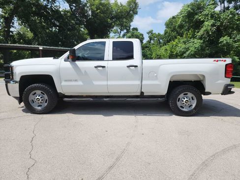 Used 2019 Chevrolet Silverado 2500 W/T AWD/4WD image 5