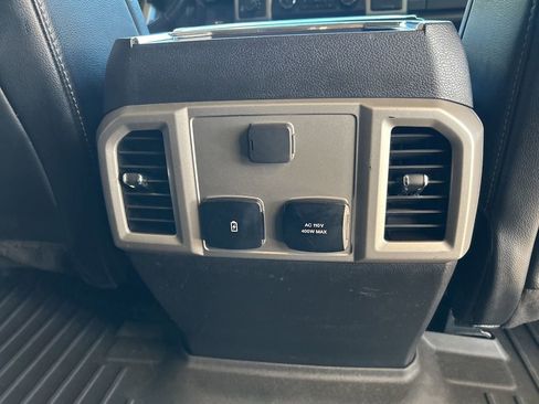 Used 2021 Ford F250 Lariat w/ Lariat Ultimate Package image 31