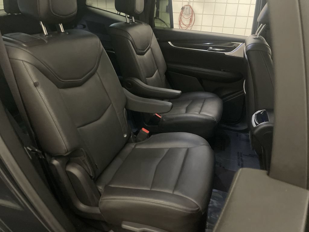 Used 2020 Cadillac XT6 Sport AWD/4WD image 22