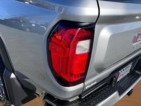 Used 2023 GMC Canyon AT4 image 30