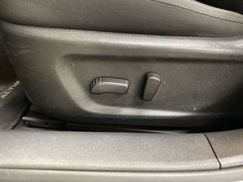 Used 2023 Nissan Altima 2.5 SV image 16