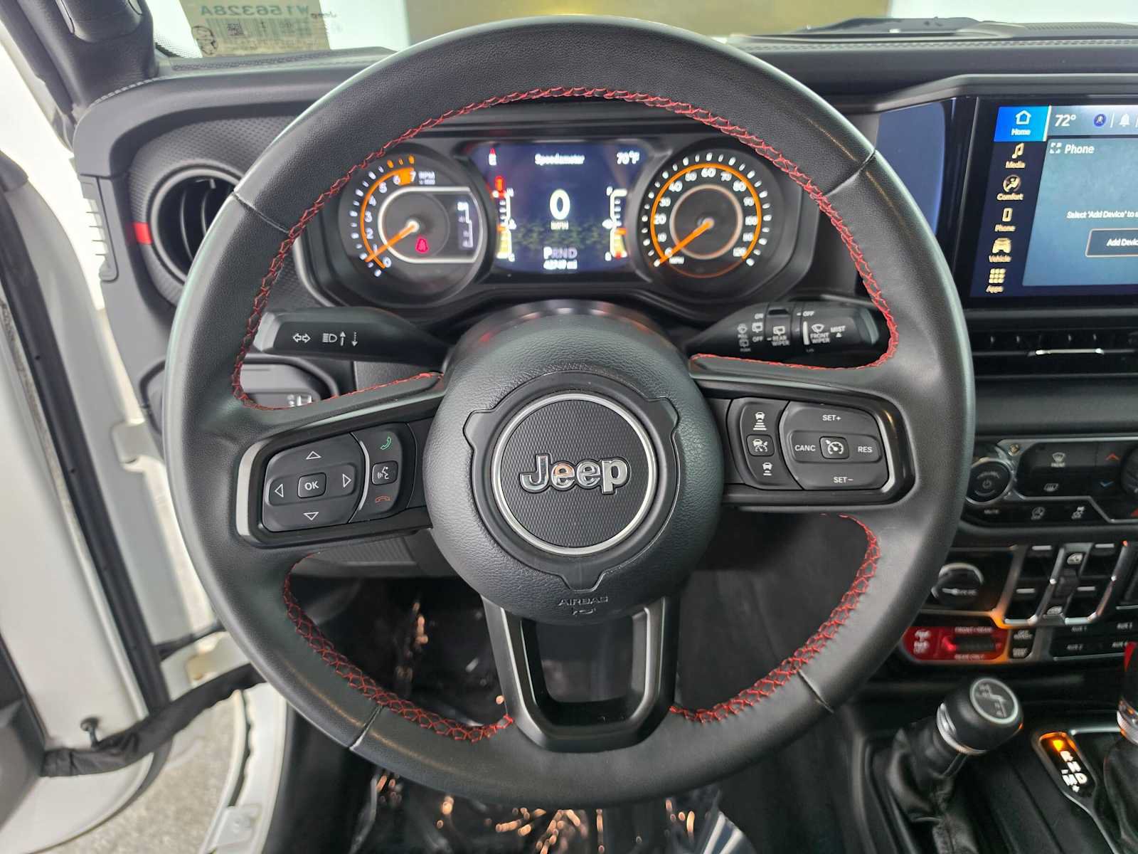 Used 2024 Jeep Wrangler Unlimited Rubicon AWD/4WD image 22