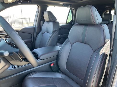 Certified 2025 Honda Pilot Black Edition image 27