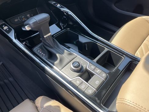 New 2026 Kia Sorento SX Prestige w/ Olive Brown Leather Package image 18