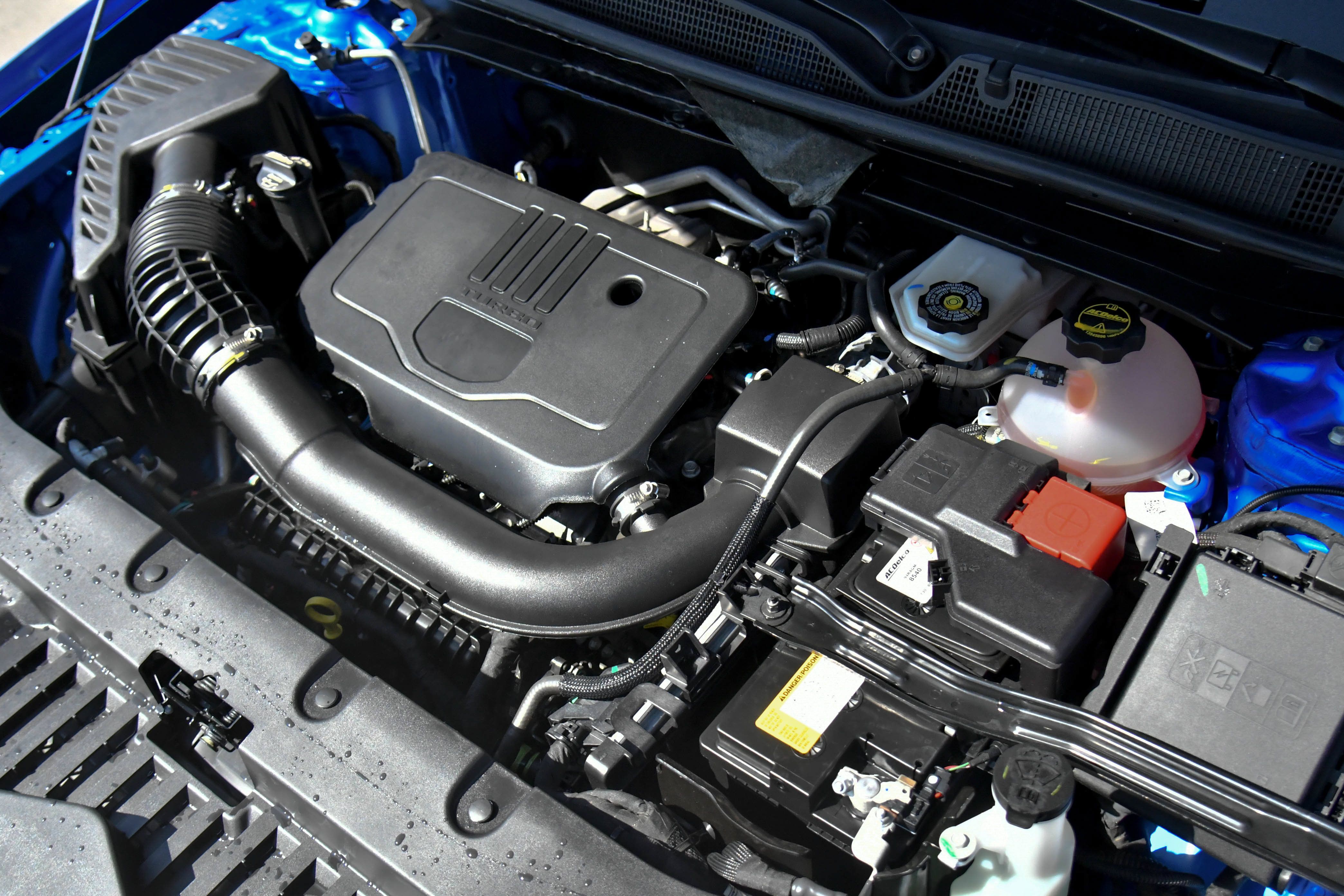 Used 2025 Chevrolet Blazer LT FWD image 46