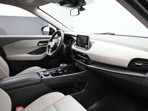 Used 2023 Nissan Rogue SV AWD/4WD image 29