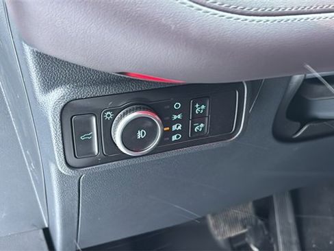 Used 2025 Ford Explorer Platinum w/ Ultimate Package image 11