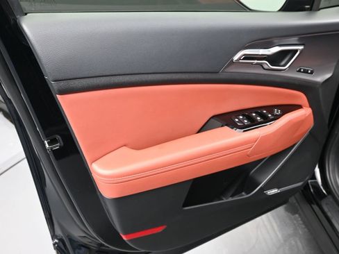 Used 2024 Kia Sportage SX image 24