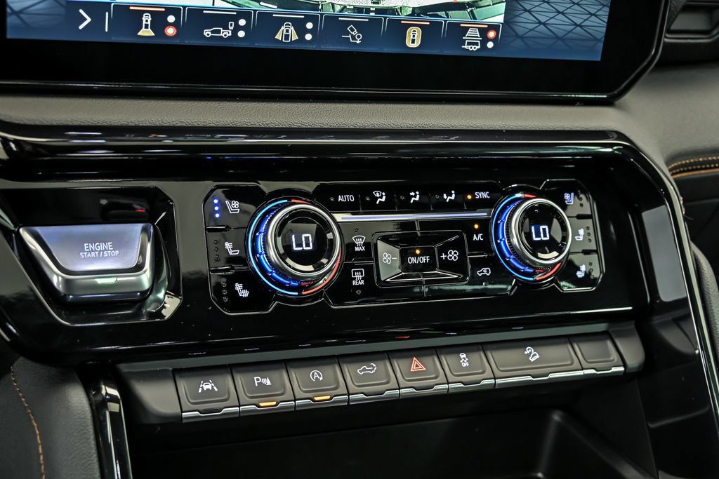 New 2026 GMC Sierra 1500 AT4 w/ Technology Package AWD/4WD image 19