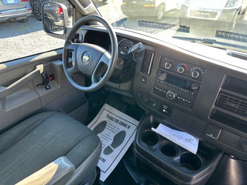 Used 2020 Chevrolet Express 2500 w/ Driver Convenience Package image 34