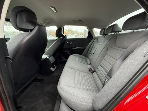 Certified 2025 Kia K4 EX image 23