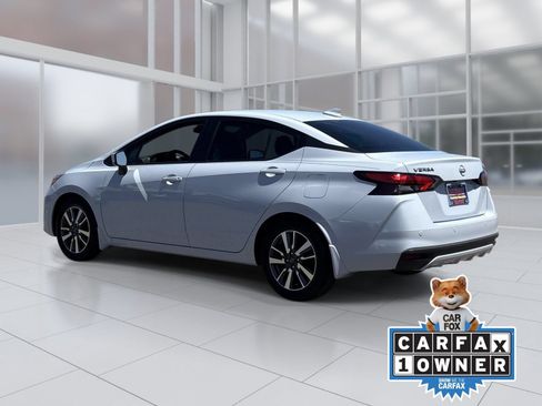 Certified 2024 Nissan Versa SV w/ Trunk Package FWD image 4