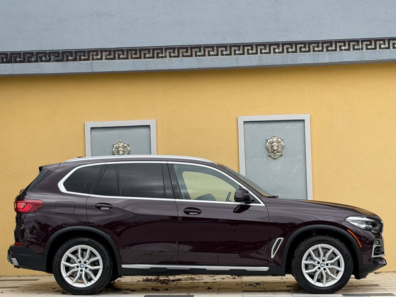 Used 2020 BMW X5 xDrive40i w/ Premium Package AWD/4WD image 7