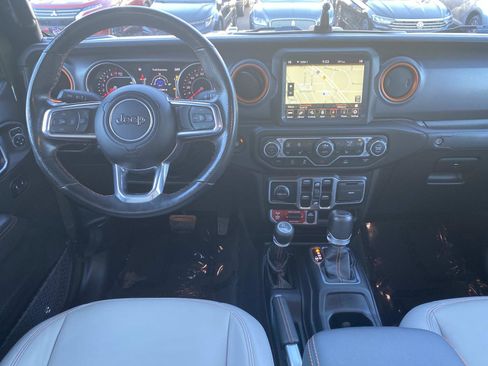 Used 2022 Jeep Gladiator Mojave w/ Dual Top Group image 13