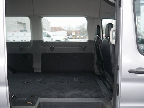 Used 2023 Ford Transit 350 XLT image 22