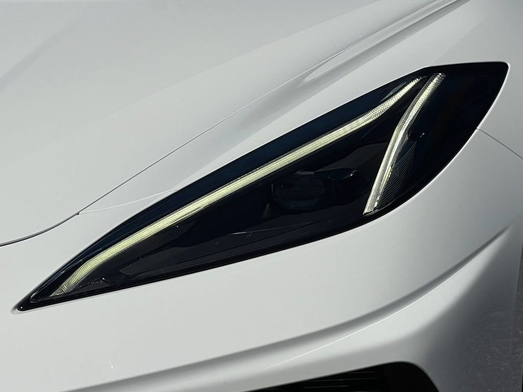 Used 2020 Chevrolet Corvette Stingray Preferred Cpe w/ 2LT Preferred Equipment Group RWD image 39