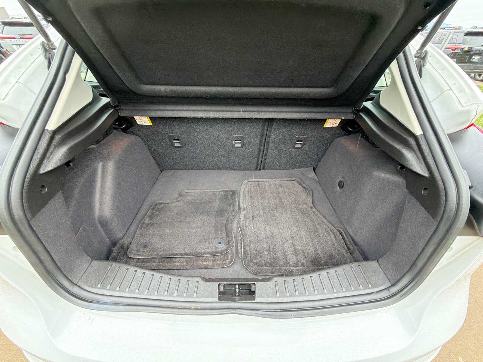 Used 2016 Ford Focus SE w/ Equipment Group 201A FWD image 27