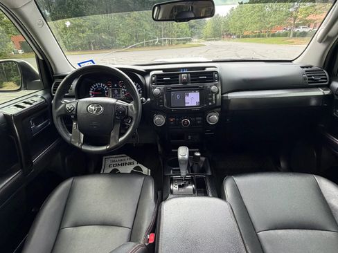 Used 2019 Toyota 4Runner TRD Off-Road Premium AWD/4WD image 20