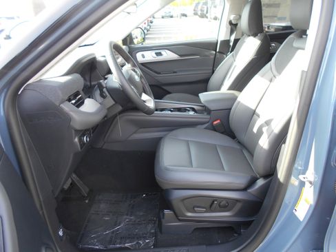 New 2026 Ford Explorer Active image 35