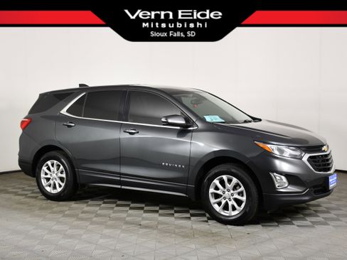 Used 2018 Chevrolet Equinox LT AWD/4WD image 1