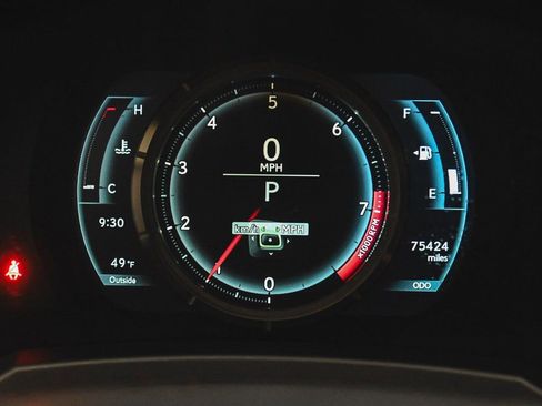 Used 2020 Lexus IS 300 F Sport w/ F Sport Package image 15