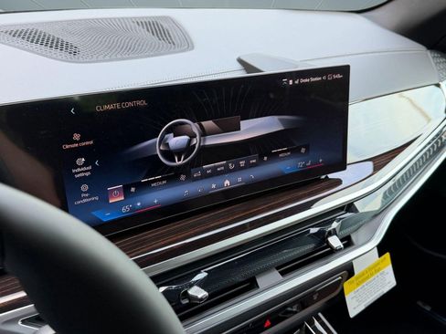 New 2026 BMW X5 sDrive40i RWD image 27